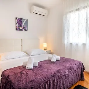  Apartment Rooms&apartments Zelux Kroatien